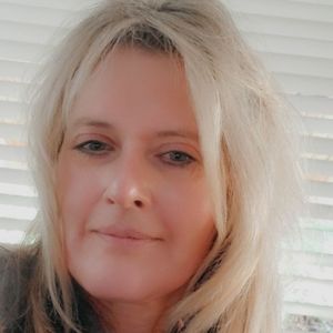 Meet your Posher, Sandy